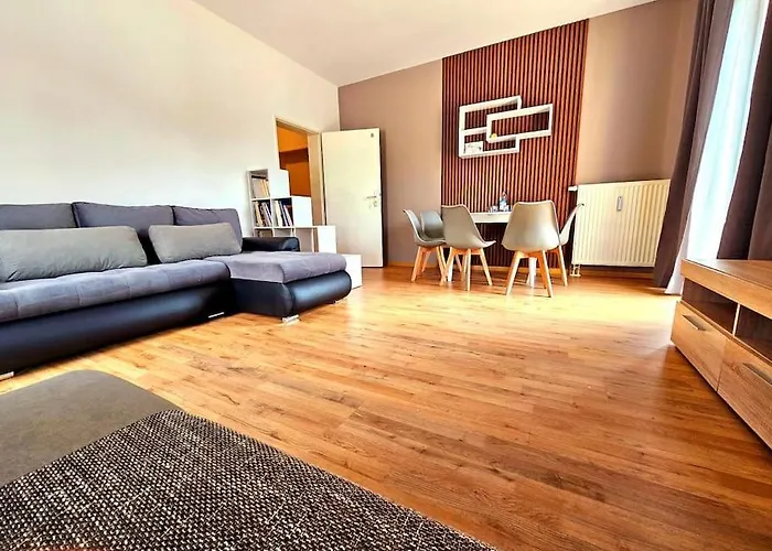 Apartment 7-10